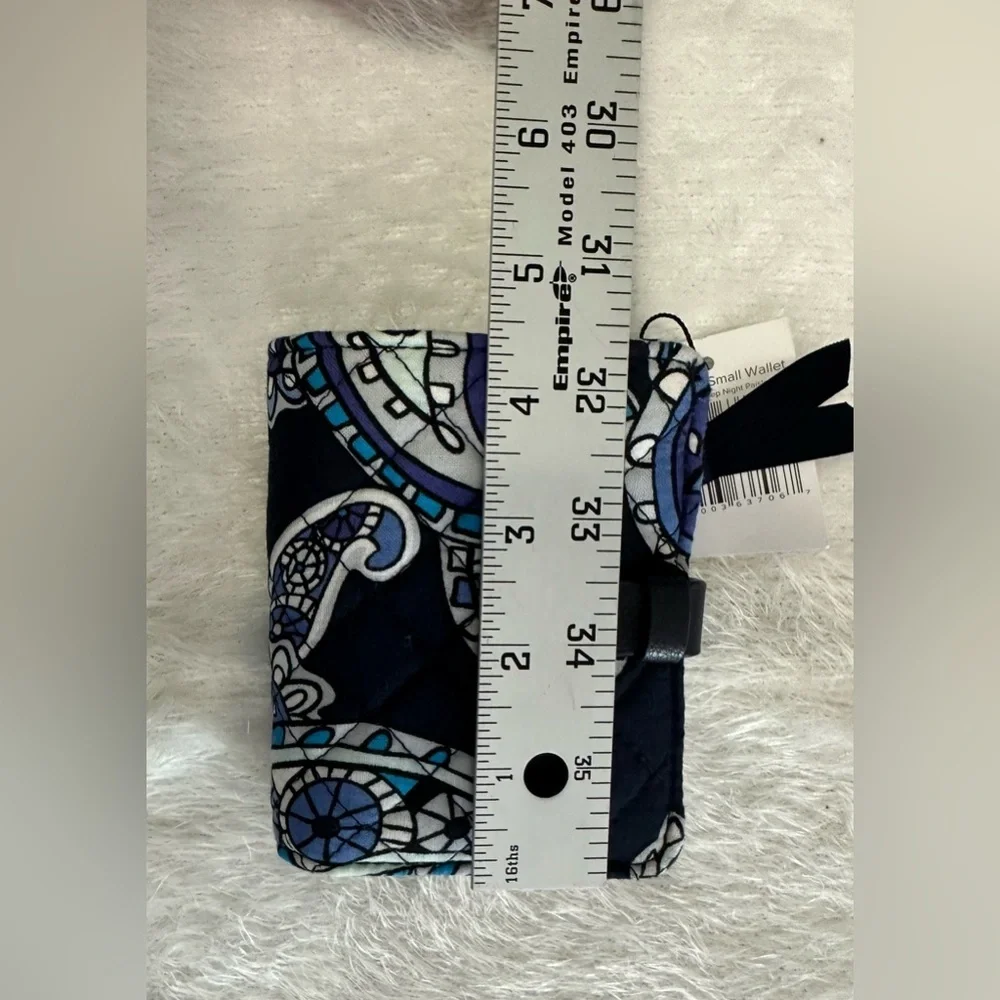 Vera Bradley Blue and Black Paisley Wallet💙 - Picture 8 of 11